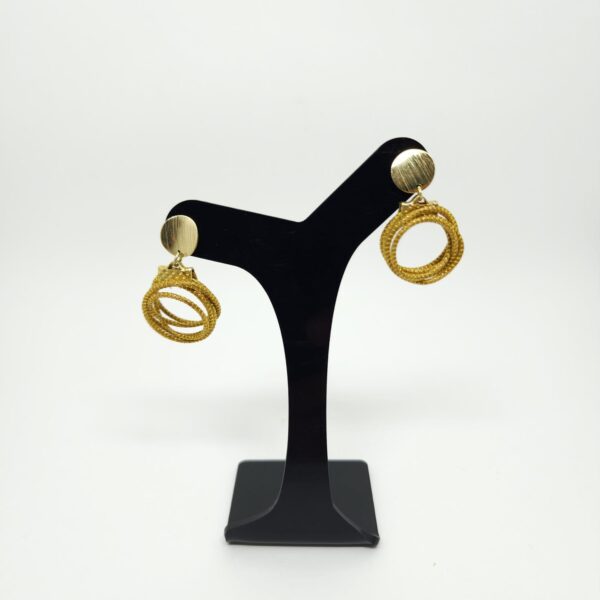 Brinco Capim Dourado redondo p