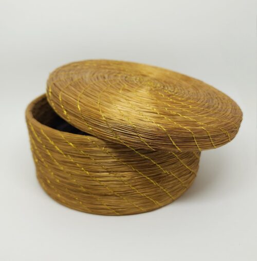 ##CAIXA C.DOURADA LISA LINHA DOURADA 17X8