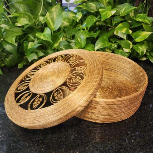 ##CAIXA C.DORUADO DETALHADA CARRACOL LINHA DOURADA 27X8