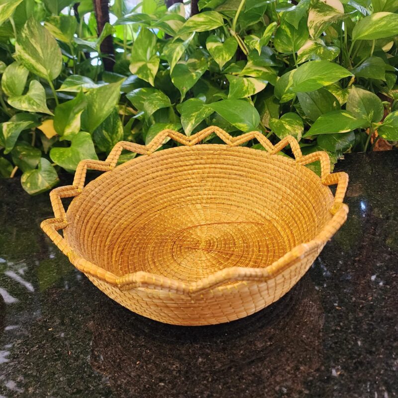 #CESTA C.DOURADO LINHA DOURADA 27,5X27,5X10