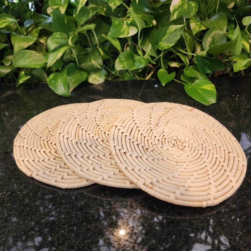 #MANDALA PORTA PANELA DE CARNAÚBA TRANÇA FECHADA NATURAL 20CM