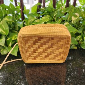 #BOLSA CAPIM DOURADO RETANGULAR TAPETI C/ ALÇA