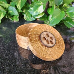 #CAIXA C.D.  C/  DETALHE COCO BABACU