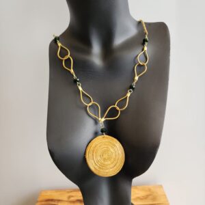 #COLAR CAPIM DOURADO COM CRISTAL