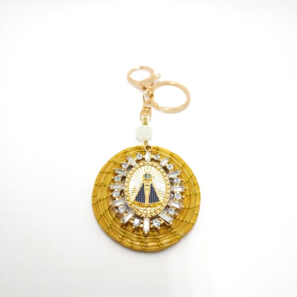 #CHAVEIRO NOSSA SENHORA  C/ MANDALA CAPIM DOURADO