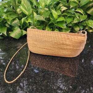 #BOLSA C.DOURADO LINHA BURITI C/ ALÇA