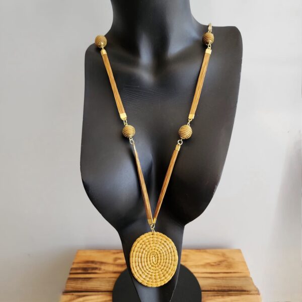 #COLAR CAPIM DOURADO C/ FLOR CAPIM DOURADO
