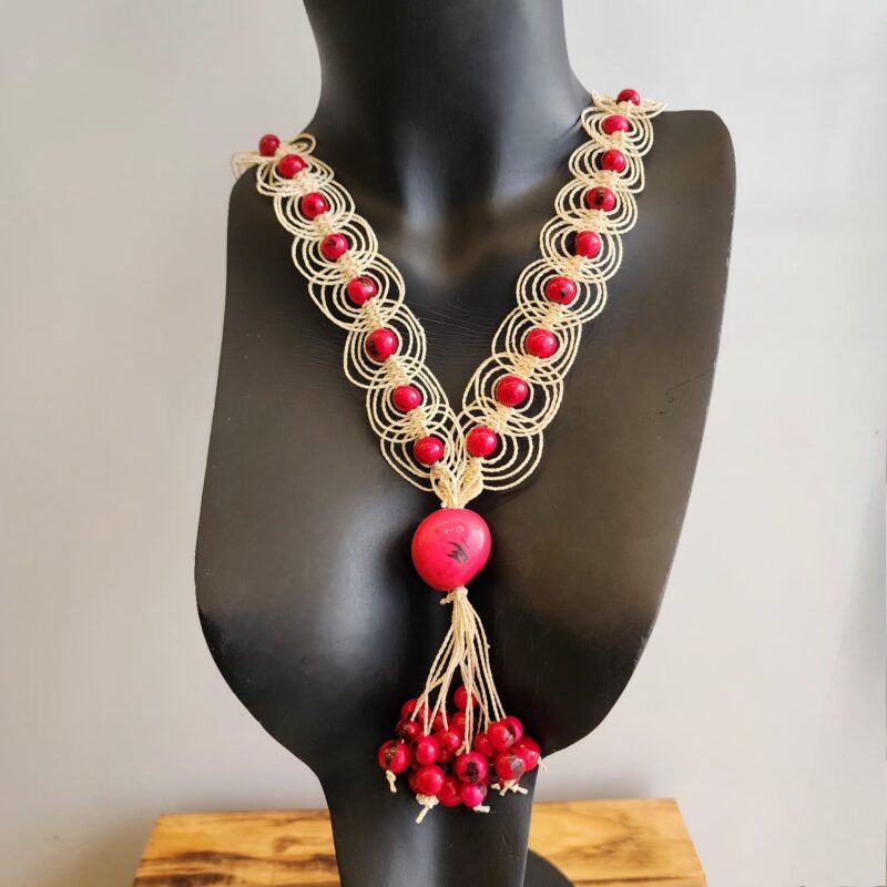 #COLAR C/ FIBRA MACRAME