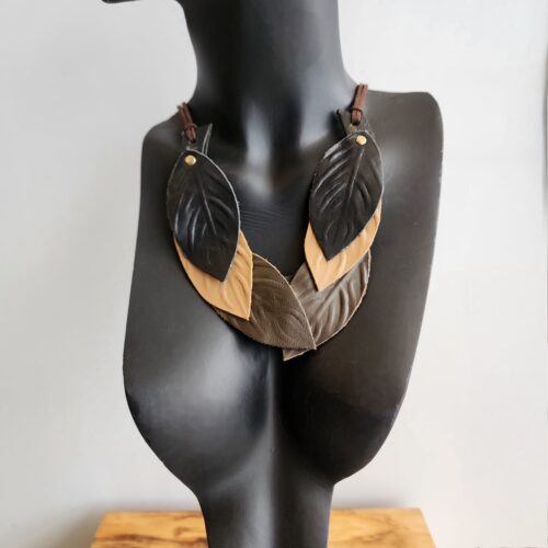 #COLAR COURO DIVERSOS 38