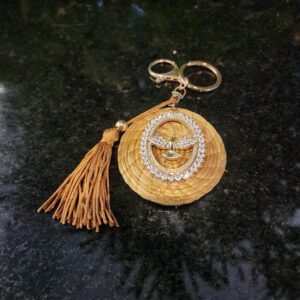 ##CHAVEIRO DIVINO COM POMPOM