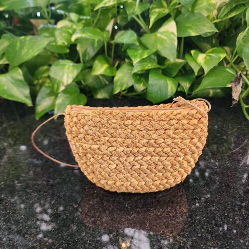 15342761695-whatsapp-image-2025-04-24-at-09-17-27.jpeg #BOLSA TIPO CARTEIRA CAPIM DOURADO C/ ALÇA