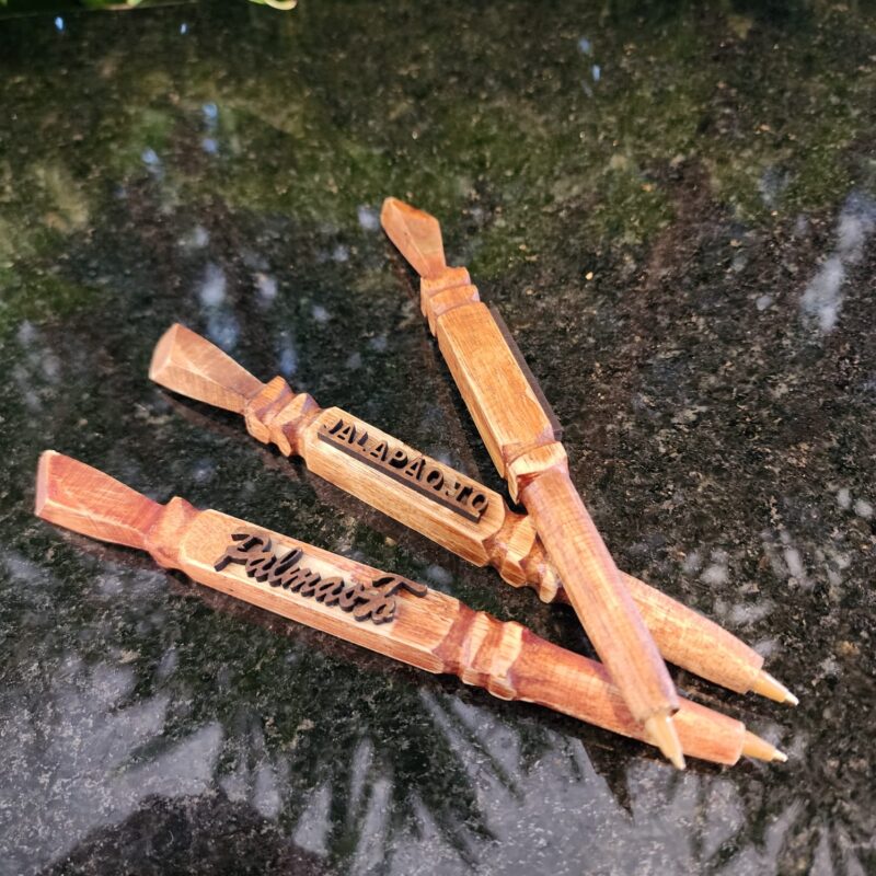 ##CANETA DE MADEIRA DIVERSAS