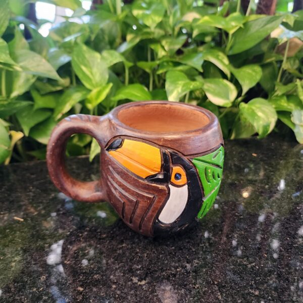 #CANECA CERAMICA FAUNA TUCANO PALMAS GRANDE