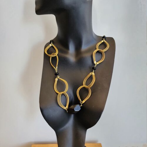 #COLAR CAPIM DOURADO