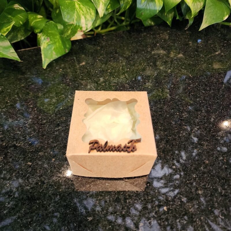 #CAIXA  KRAFT C/ PLACA 7X7X3,5CM