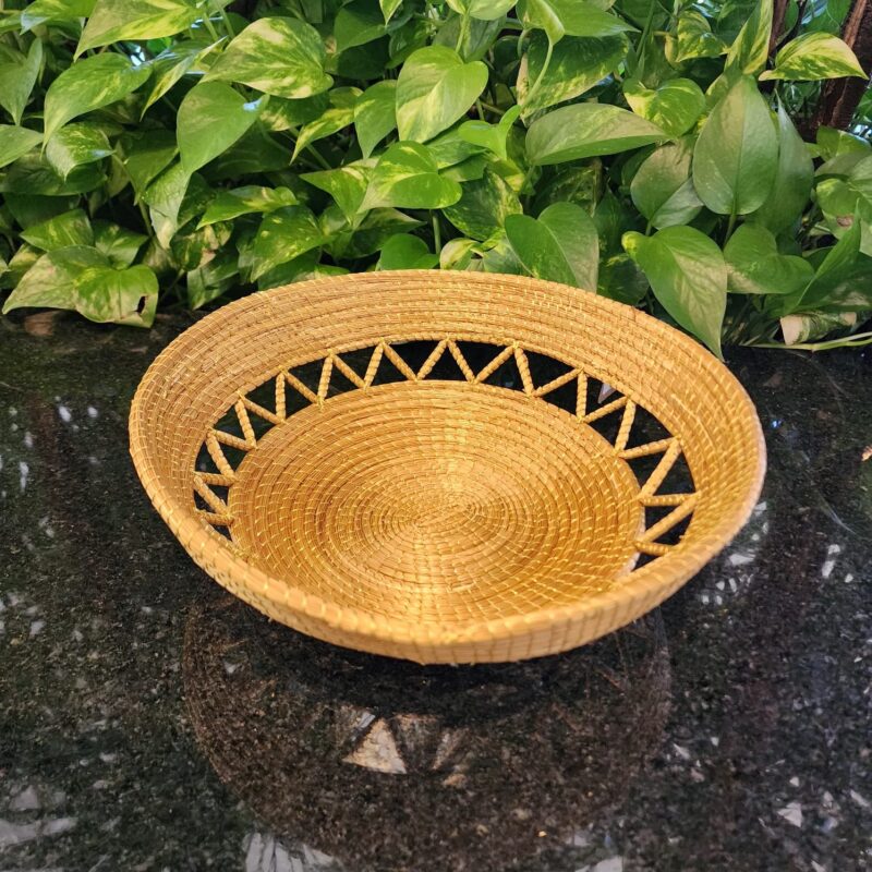 #CESTA CAPIM DOURADO 28X10CM