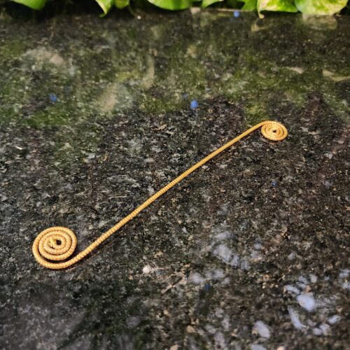 ##MARCADOR DE PAGINA C.DOURADO LINHA DOURADA SIMPLES