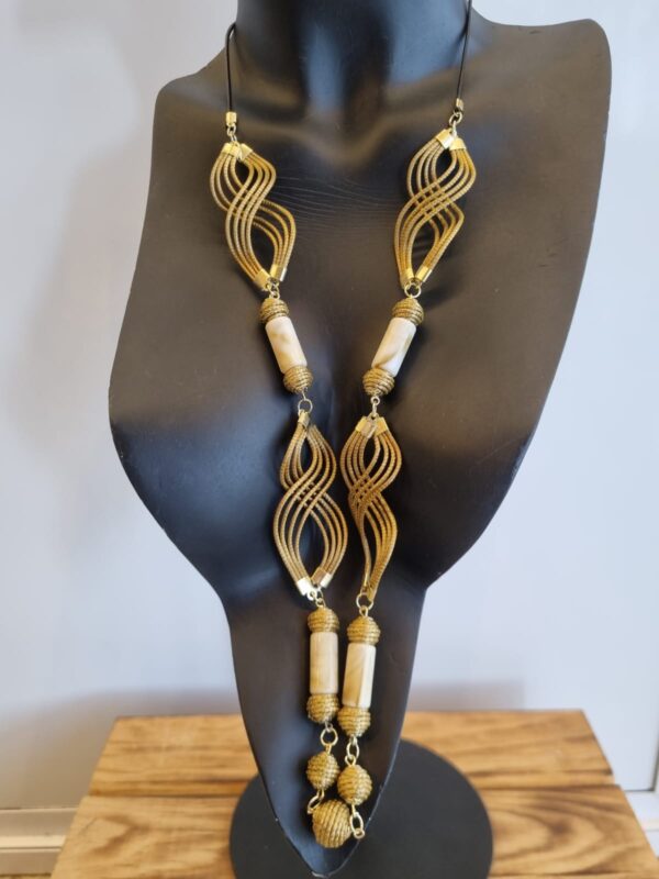 #COLAR  CAPIM DOURADO