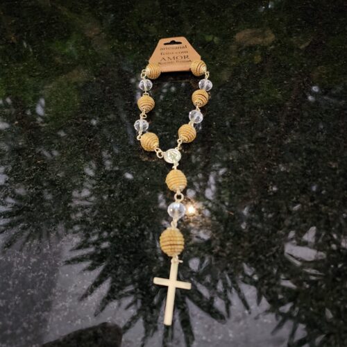 ##TERÇO PEQUENO CAPIM DOURADO #