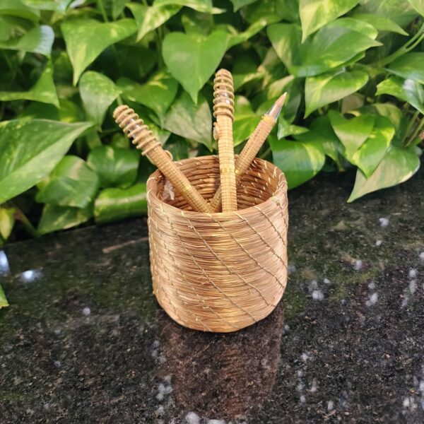 ##CANETA C.DOURADO SELEC. LUX #