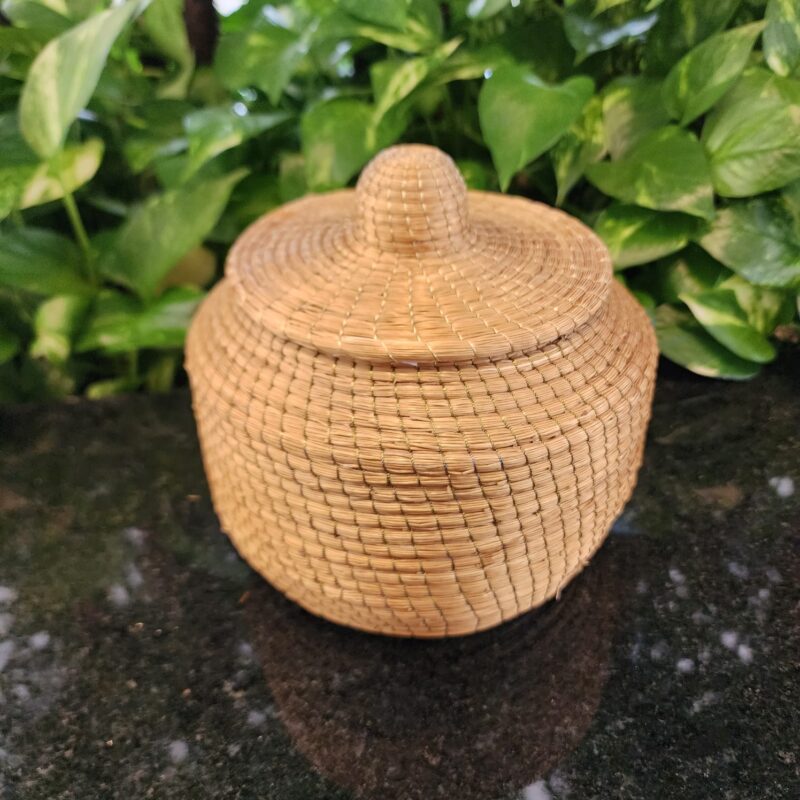 ## POTE CAPIM DOURADO #