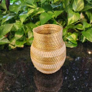 #VASO CAPIM DOURADO + FIBRA DE BURITI #