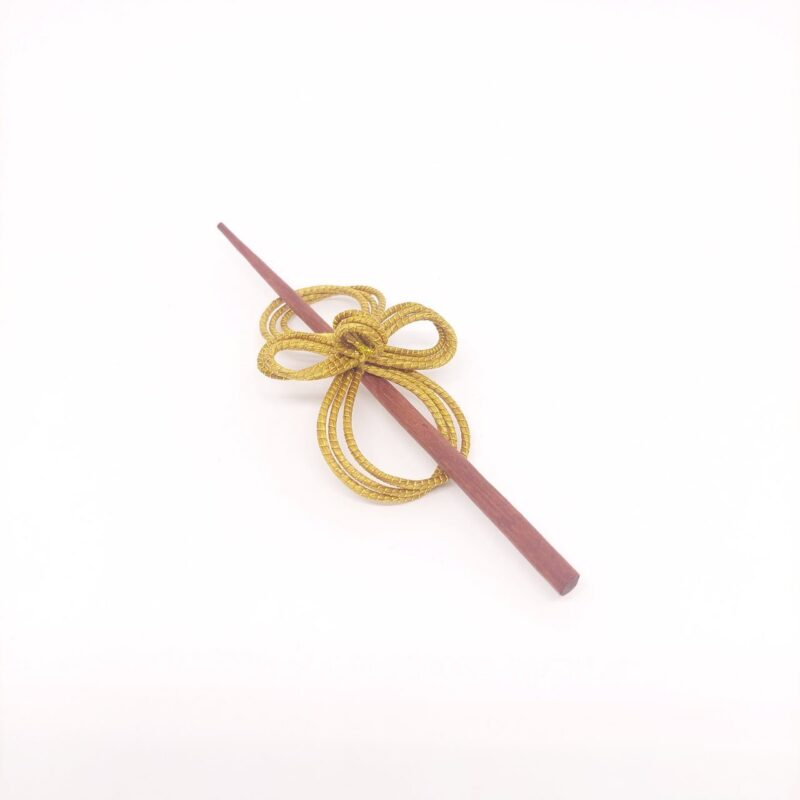 # PRESILHA CABELO CAPIM DOURADO  #