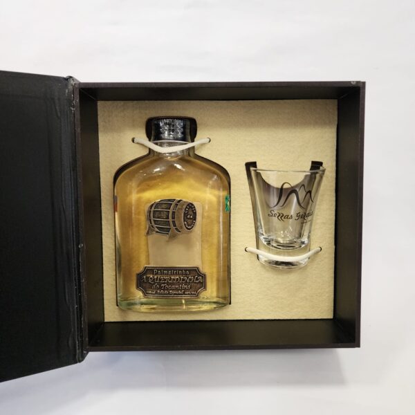 ## KIT ESPECIAL CACHAÇA  160ML + COPINHO SERRA GERAIS #