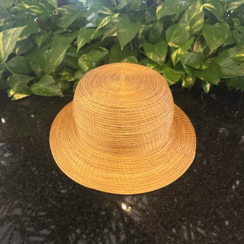 15378415354-whatsapp-image-2025-09-24-at-13-17-11.jpeg Chapéu de Capim Dourado