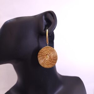 15383798215-whatsapp-image-2025-10-10-at-14-50-17-21.jpeg Brinco Capim Dourado