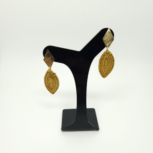 Brinco Capim Dourado folha