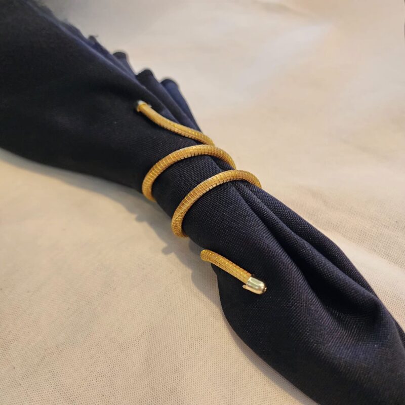 15368909479-15366592388-15352941544-whatsapp-image-2025-06-04-at-11-36-10-1.jpeg Porta Guardanapo de Capim Dourado Caracol