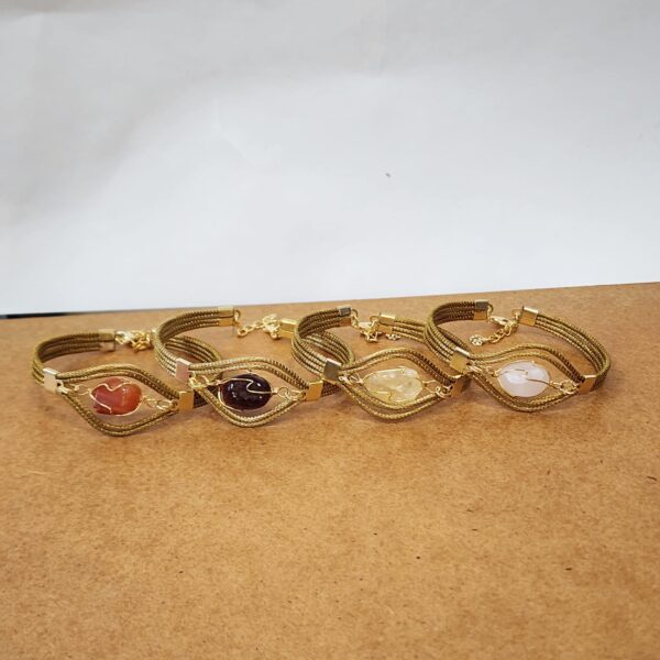 15392400862-whatsapp-image-2025-11-06-at-14-52-37-1.jpeg Pulseira de Caim Dourado