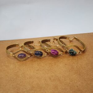 15392400872-whatsapp-image-2025-11-06-at-14-52-37.jpeg Pulseira de Caim Dourado