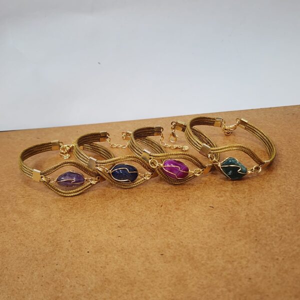 15392400872-whatsapp-image-2025-11-06-at-14-52-37.jpeg Pulseira de Caim Dourado