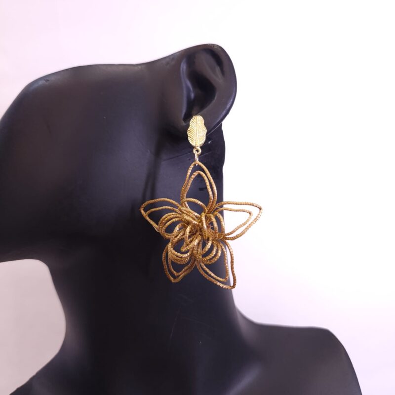 0800 - Brinco Capim Dourado