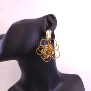 0808 - Brinco Capim Dourado