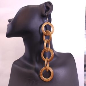 15393990405-whatsapp-image-2025-11-13-at-13-00-24-3.jpeg 0851 - Brinco Capim Dourado