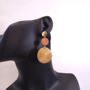 15393994731-whatsapp-image-2025-11-13-at-13-00-30-2.jpeg 0857 - Brinco Capim Dourado