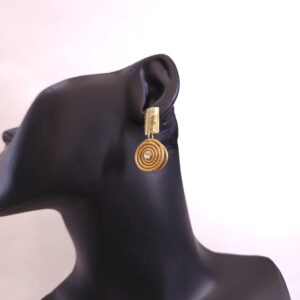 15394007621-whatsapp-image-2025-11-13-at-13-00-27-2.jpeg 0862 - Brinco Capim Dourado