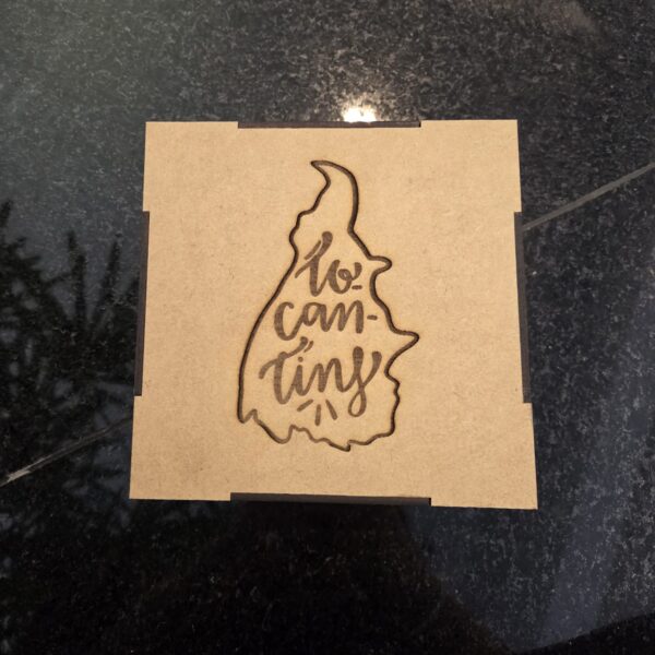 15395245976-whatsapp-image-2025-11-19-at-16-53-05.jpeg Caixa de MDF com mapa e escrita do Tocantins