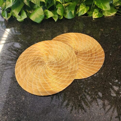 15396465914-15304842442-whatsapp-image-2024-10-09-at-16-15-32-1024x1024-1.jpeg Aparador de chá de Capim Dourado Linha Natural 20cm