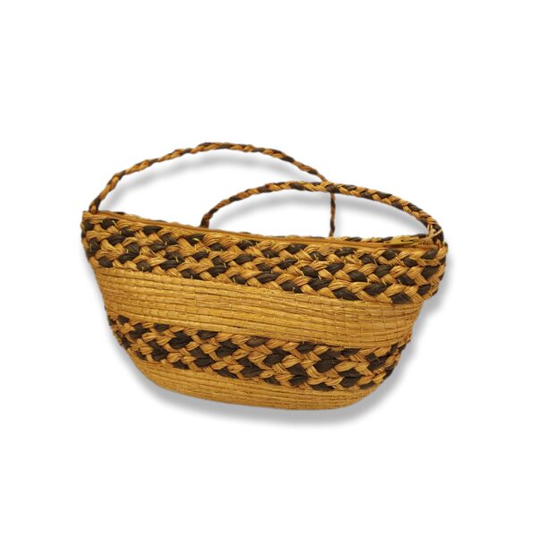 15396791857-whatsapp-image-2025-11-28-at-11-10-02-1.jpeg Bolsa de Capim Dourado com Fibra de Buriti Preta