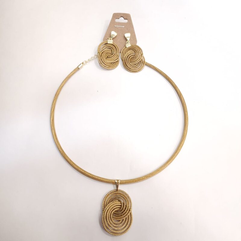 Conjunto Colar + Brinco de Capim Dourado