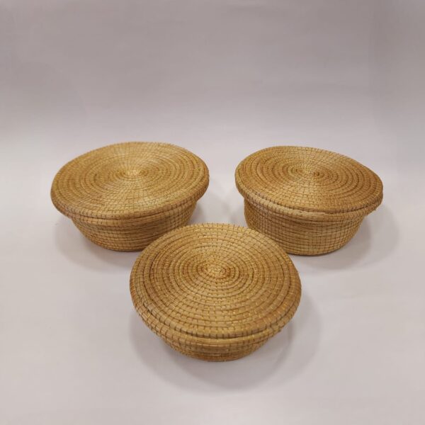 15400238740-whatsapp-image-2025-12-15-at-15-34-55.jpeg 3 Caixa de Capim Dourado Linha Dourada