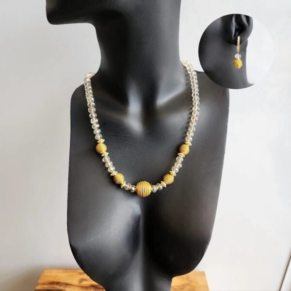 Colar + Brinco cristal c/ bolinha de Capim Dourado