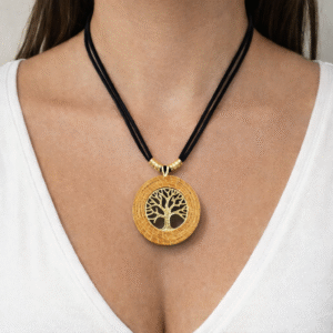 Colar Arvore da Vida fio Preto Mandala Capim Dourado