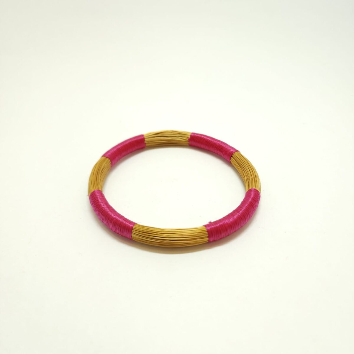 Pulseira de Capim Dourado Colorida