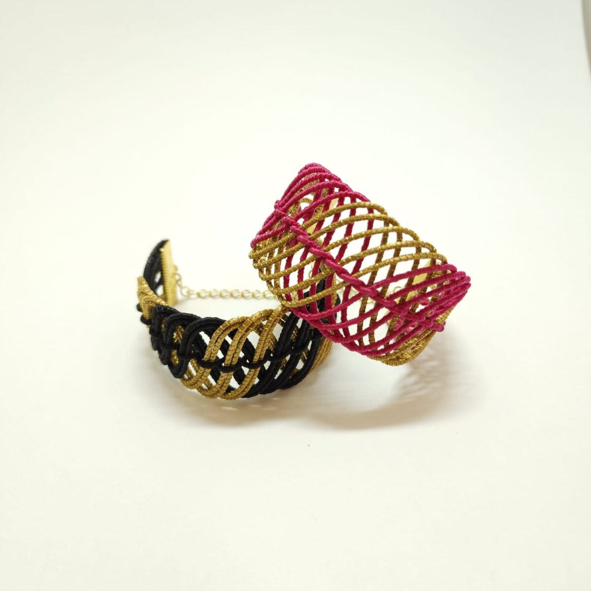 # BRACELETE CAPIM DOURADO #
