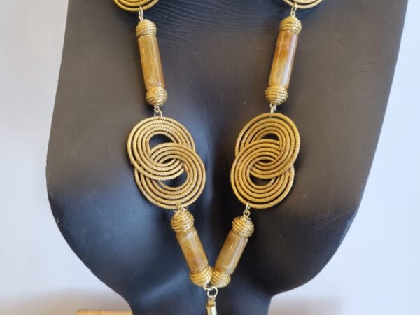 #COLAR CAPIM DOURADO